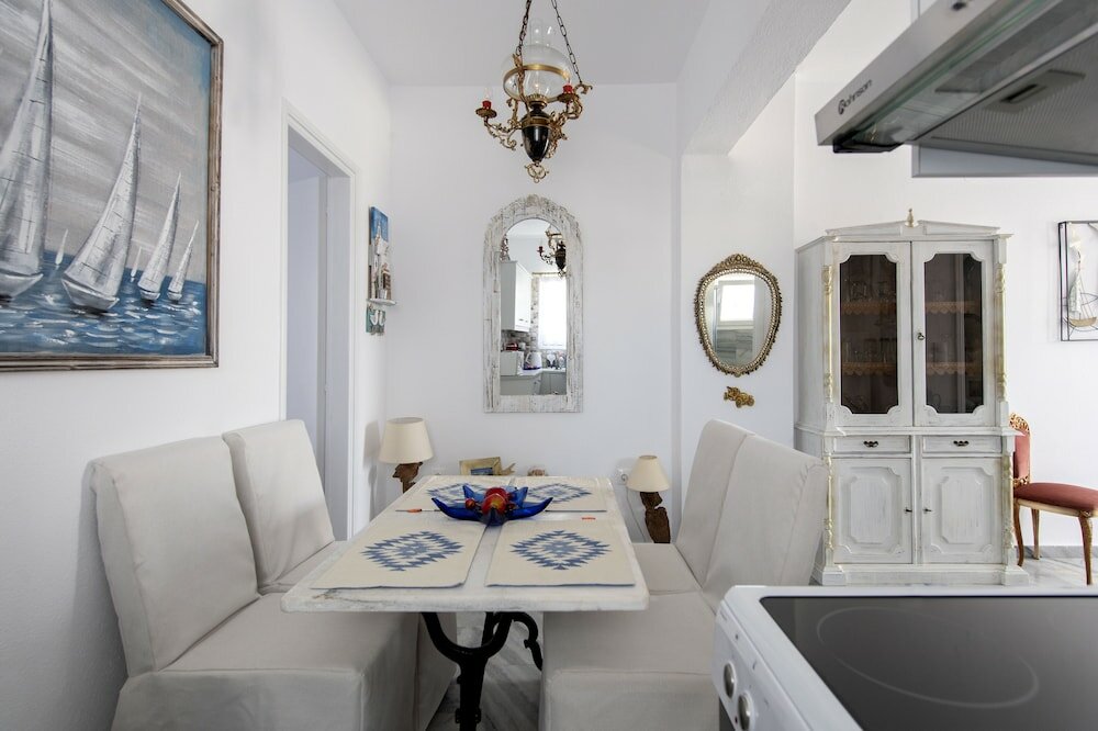 Фото Ricos Two bedroom House - Naoussa Paros