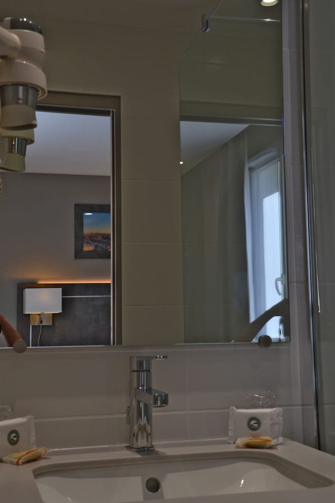 Фото Best Western Paris Italie