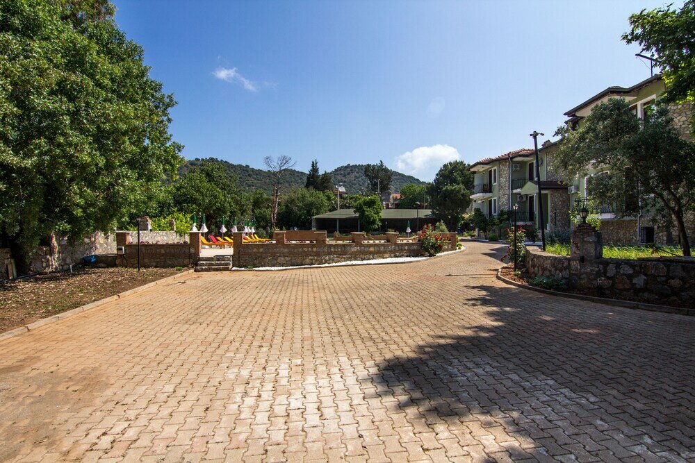 Фото Yeşilkaya Hotel