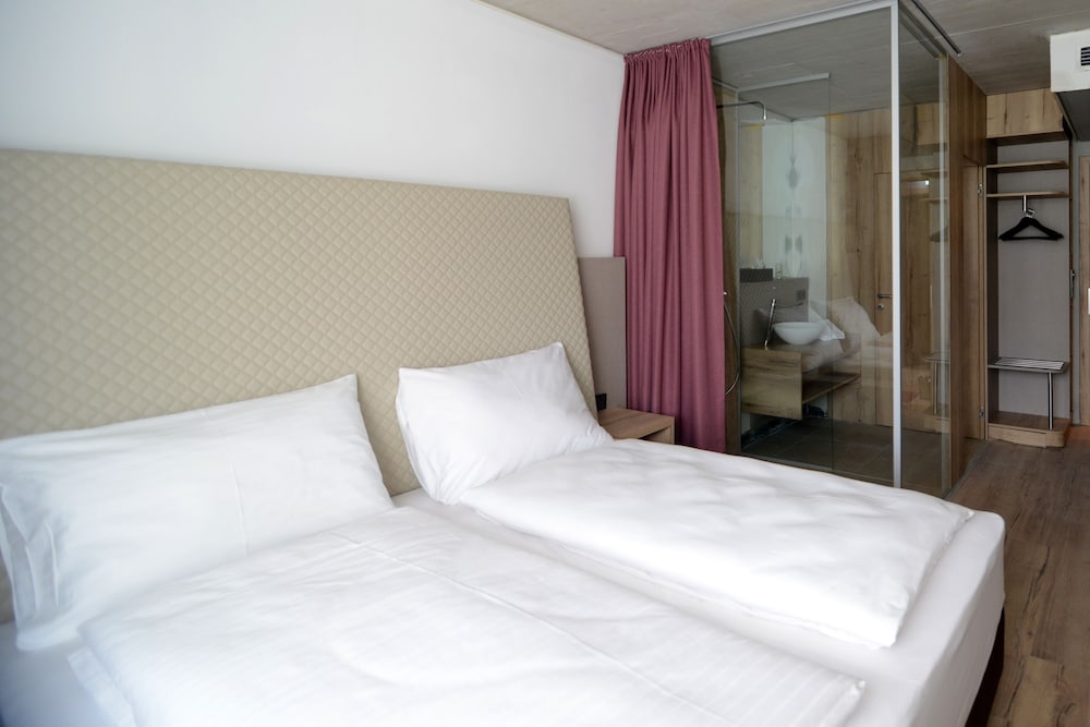 Фото Hotel im Zentrum für Visionen