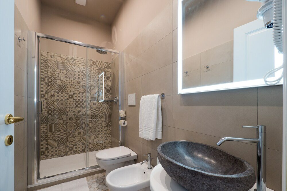 Фото Bramble Luxury Suites