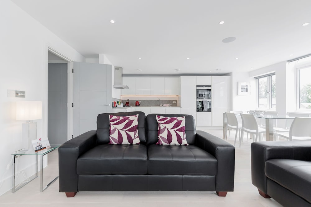 Фото Roomspace Apartments -Walpole Court