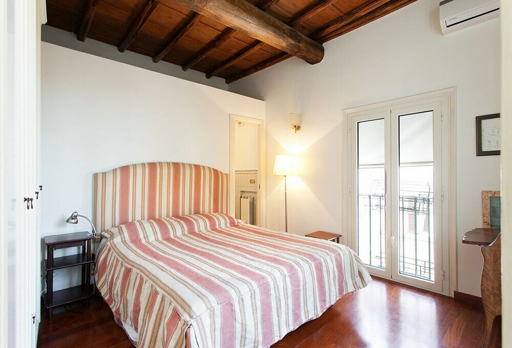 Фото Clock Terrace House - FromHometoRome