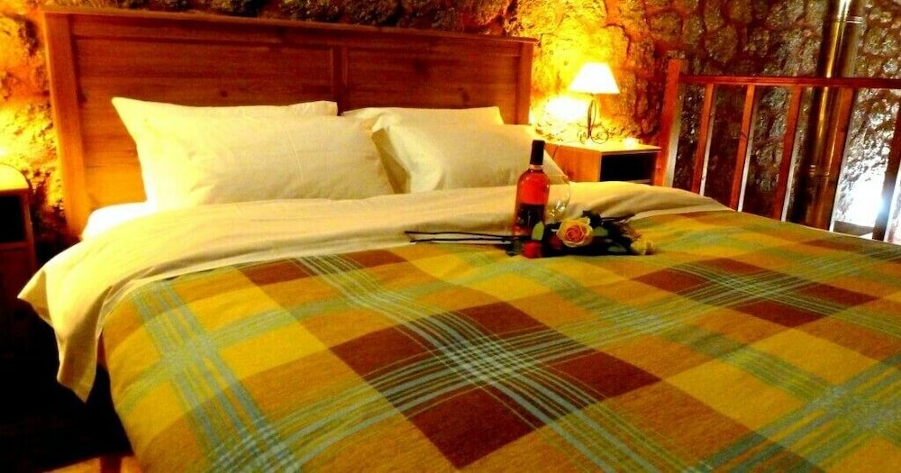 Фото Paliokastro Guesthouse