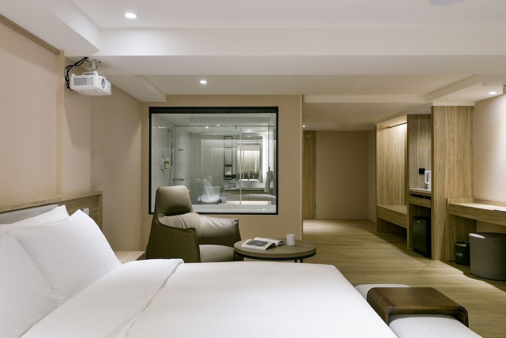 Фото Spring's Rhapsody Hotel