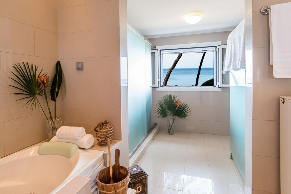 Фото Azzuro Beach House