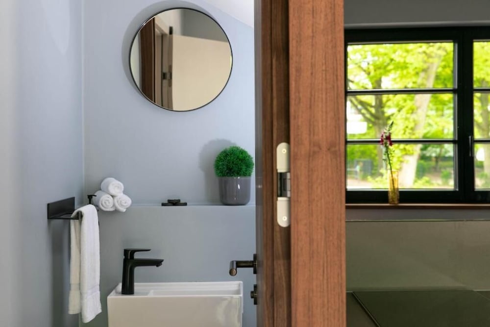 Фото The Roebbek