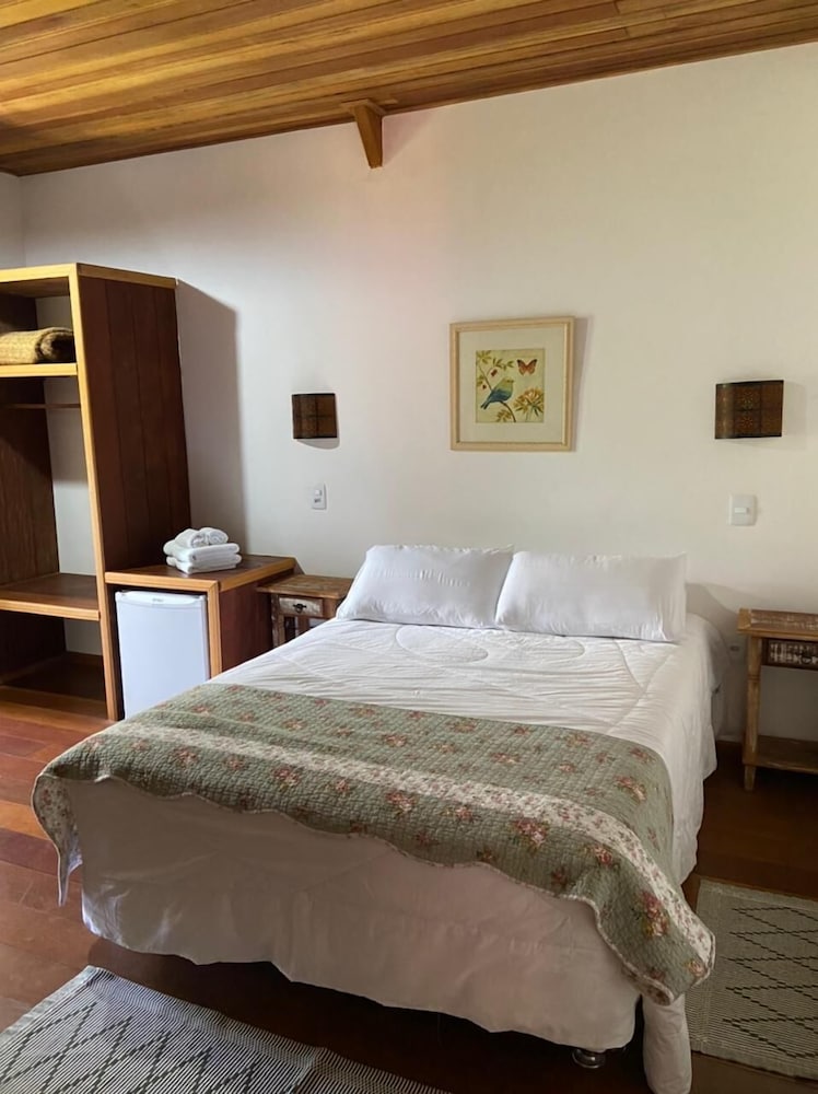 Фото Pousada El Brujo Montanhês