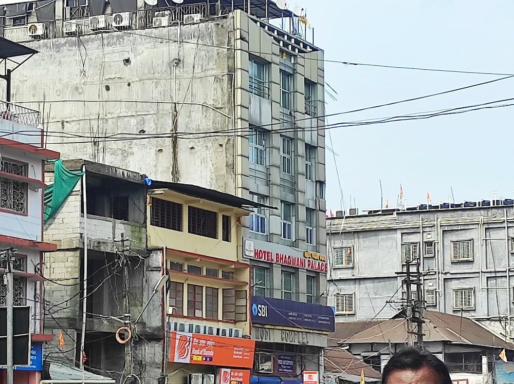 Фото отеля 2