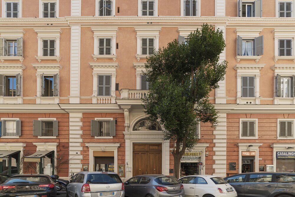 Фото Multifunctional Apartment San Pietro