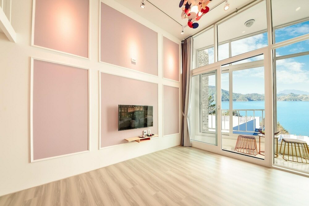 Фото Yeosu Nangman Pension