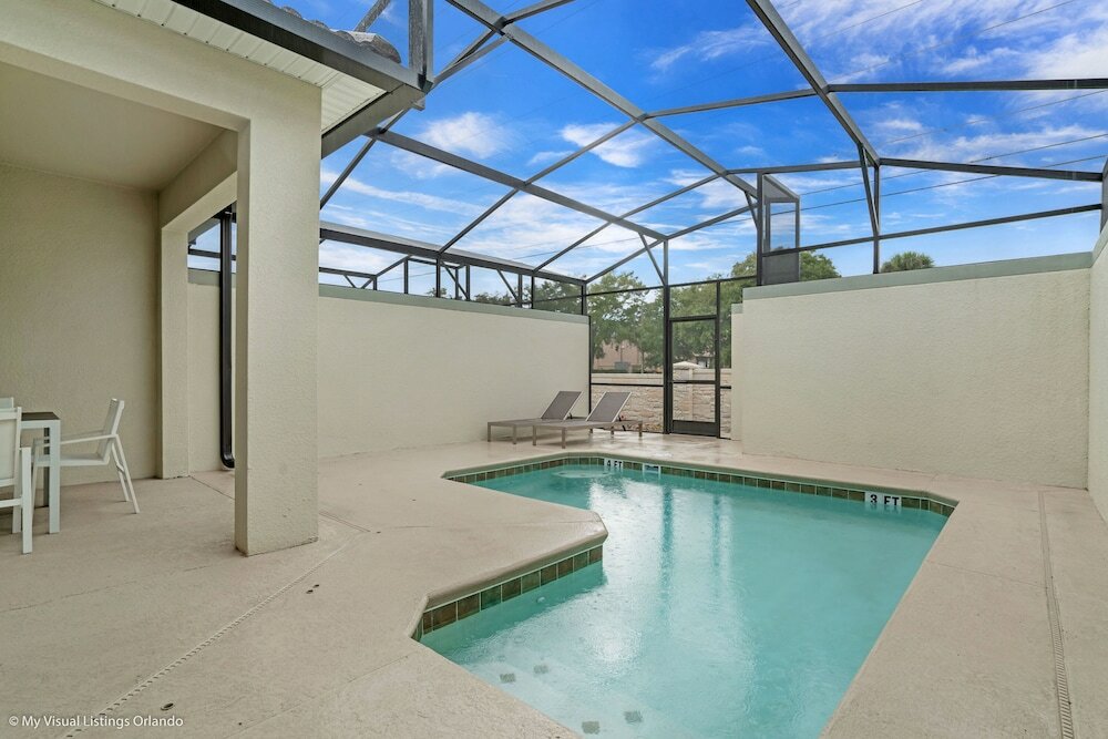 Фото Modern Townhome W/private Pool & Free Water Park!