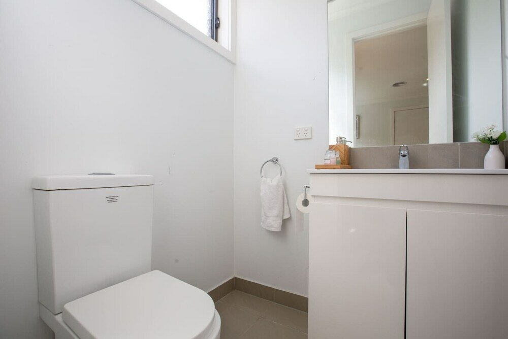 Фото Stunning 3beds Near Knox Shopping Centro@wantirna