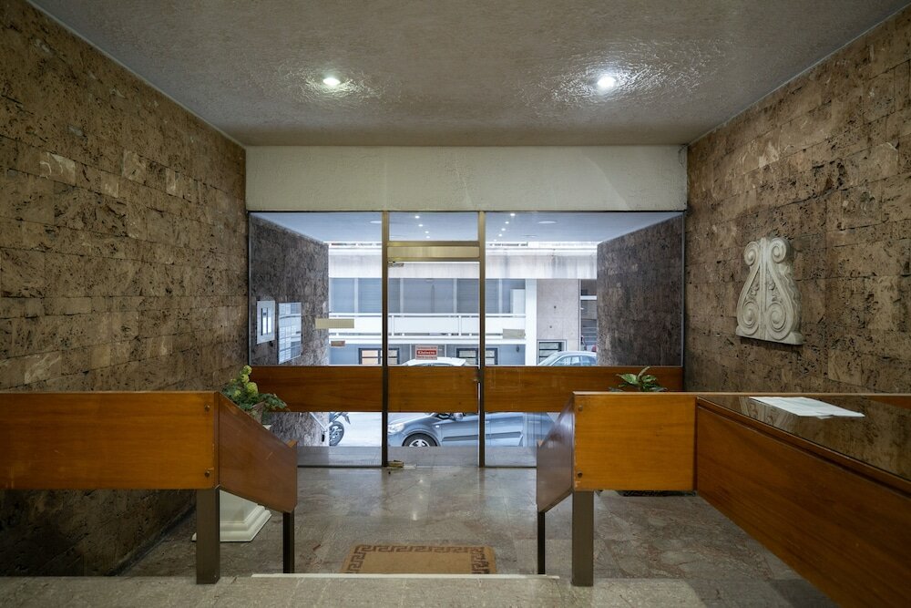 Фото Kolonaki Upscale 4 bdr Luxury apartment