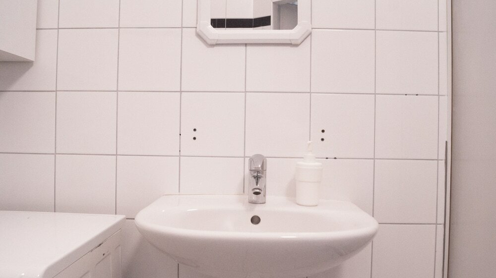 Фото Vibrant Apartment Near Downtown