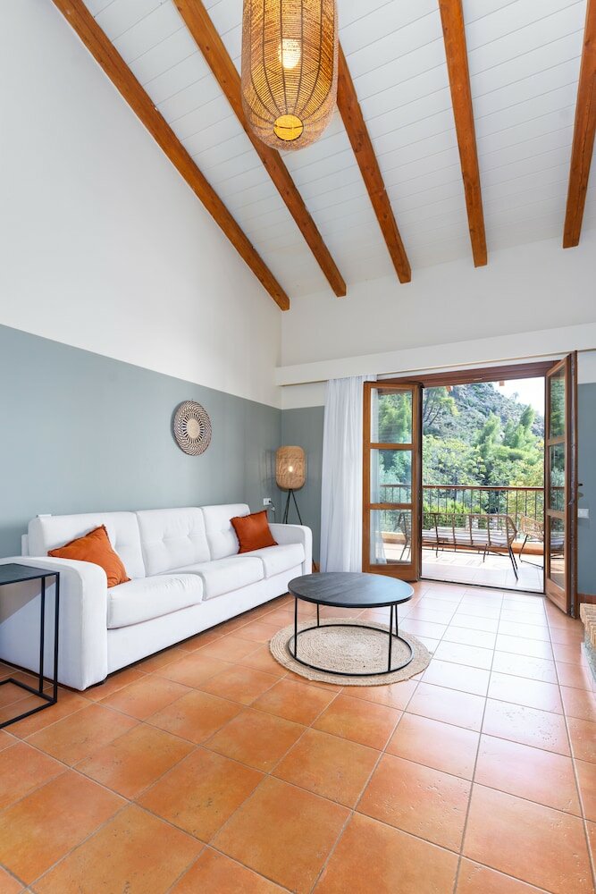 Фото Selina Kaminos Evia