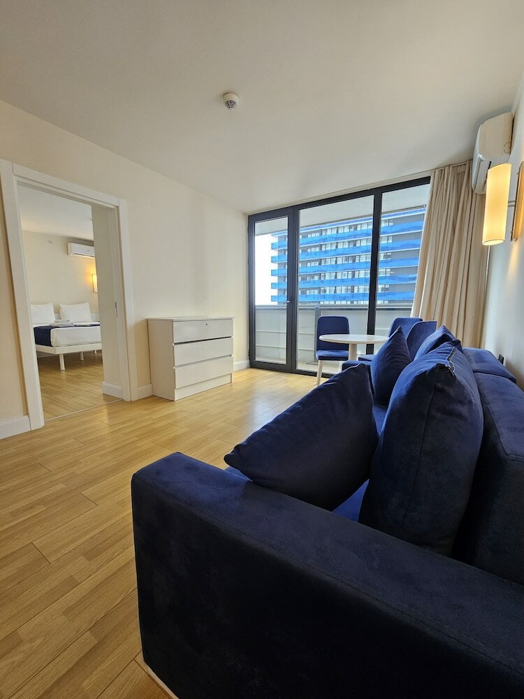 Фото IRent Batumi Apartments