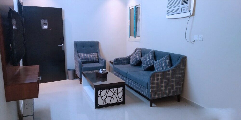 Фото Ghoroub Al Shams Furnished Apartments