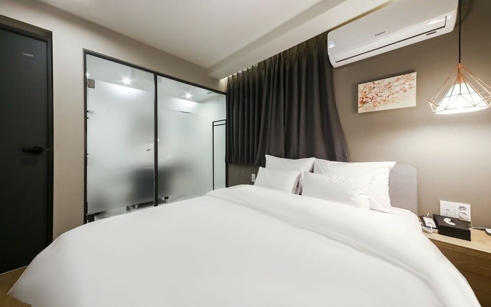 Фото Gray 194 Hotel