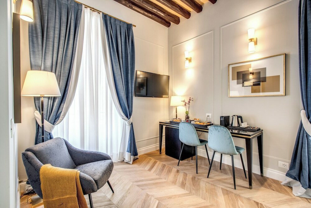 Фото Babuino Palace Suites