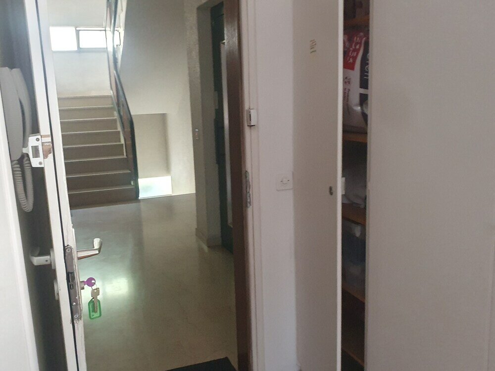 Фото Executive Central Splitted 2 Floors Flat