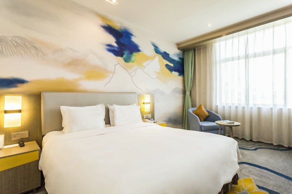 Фото Holiday Inn Express Lhasa Potala Palace, an Ihg Hotel