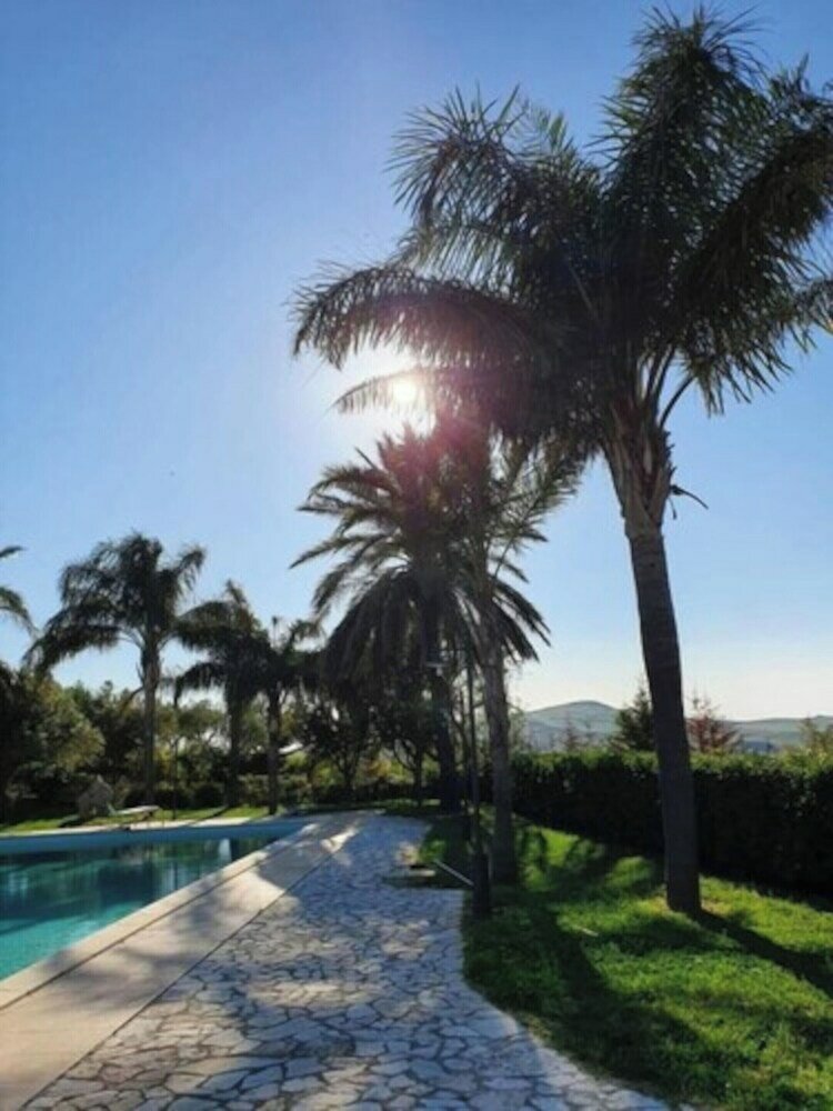 Фото Ponte Calatrasi Agriturismo