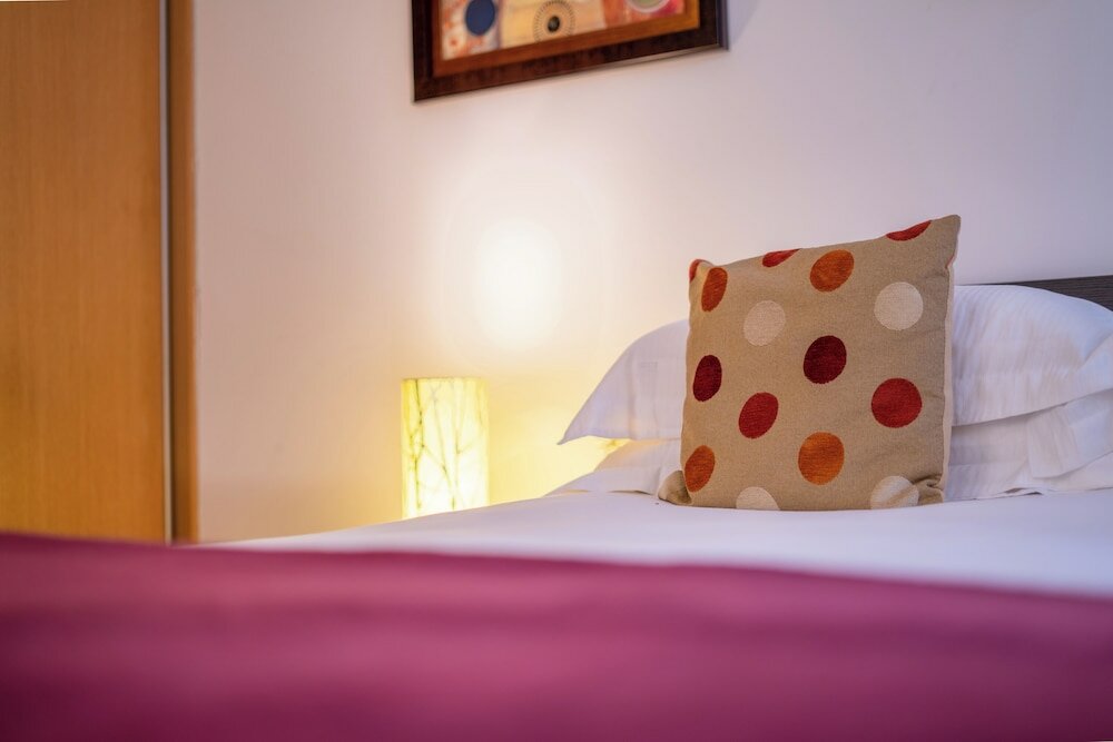 Фото Nell Gwynn House Apartments