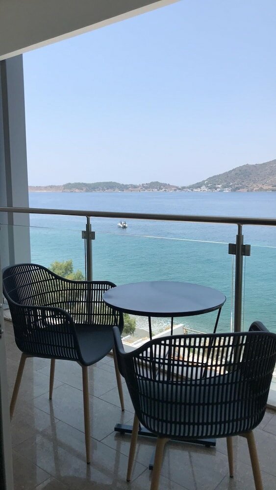 Фото Massouri Beach Hotel