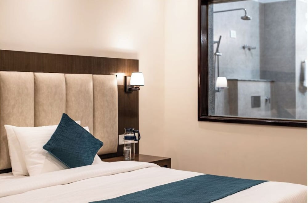 Фото Hotel Kharu Vilaasa