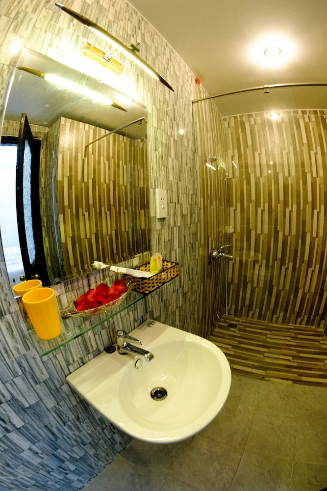 Фото Da Nang Center Hotel