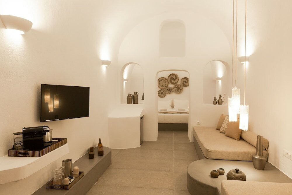 Фото Cydonia Caves