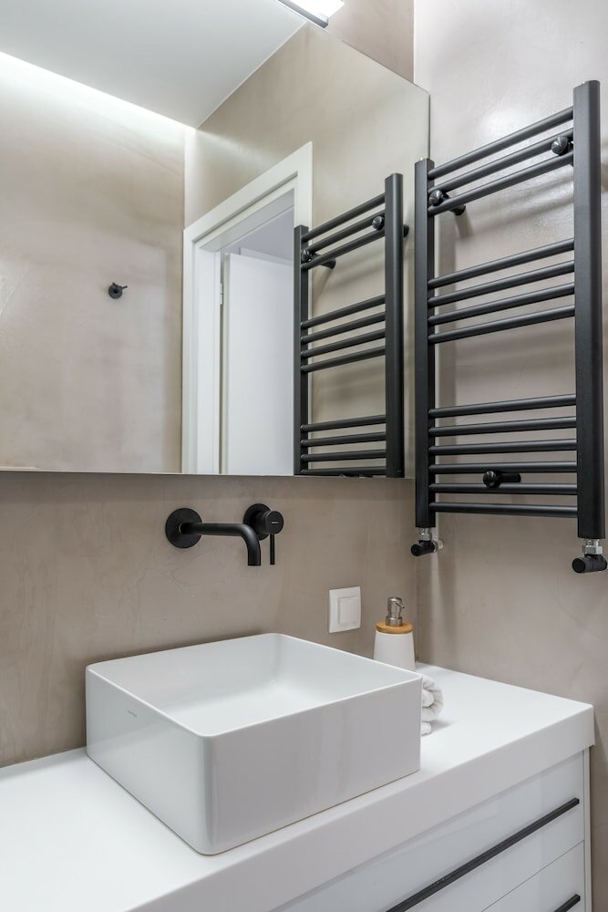 Фото Sunny & Luxurious Penthouse with Terrace