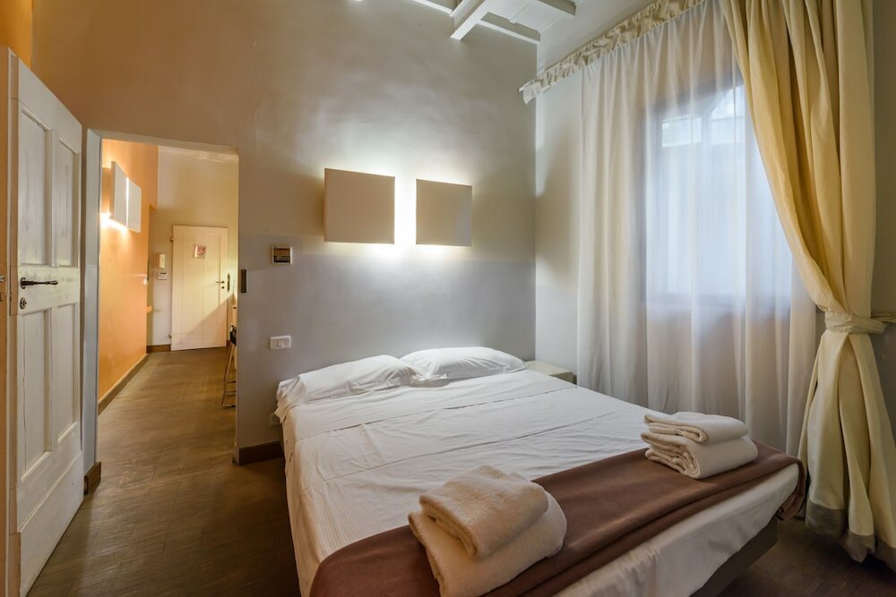 Фото Palazzotto Pitti