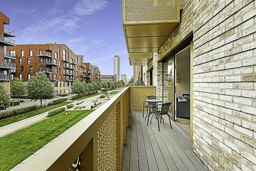 Beautiful Apartment in Surrey Quays