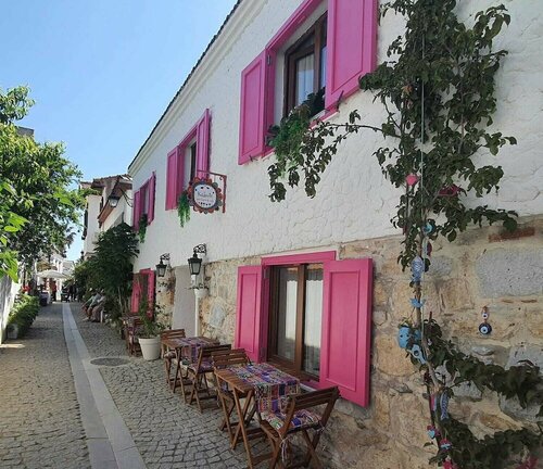 Гостиница Kakule Pansiyon & Cafe в Сеферихисаре