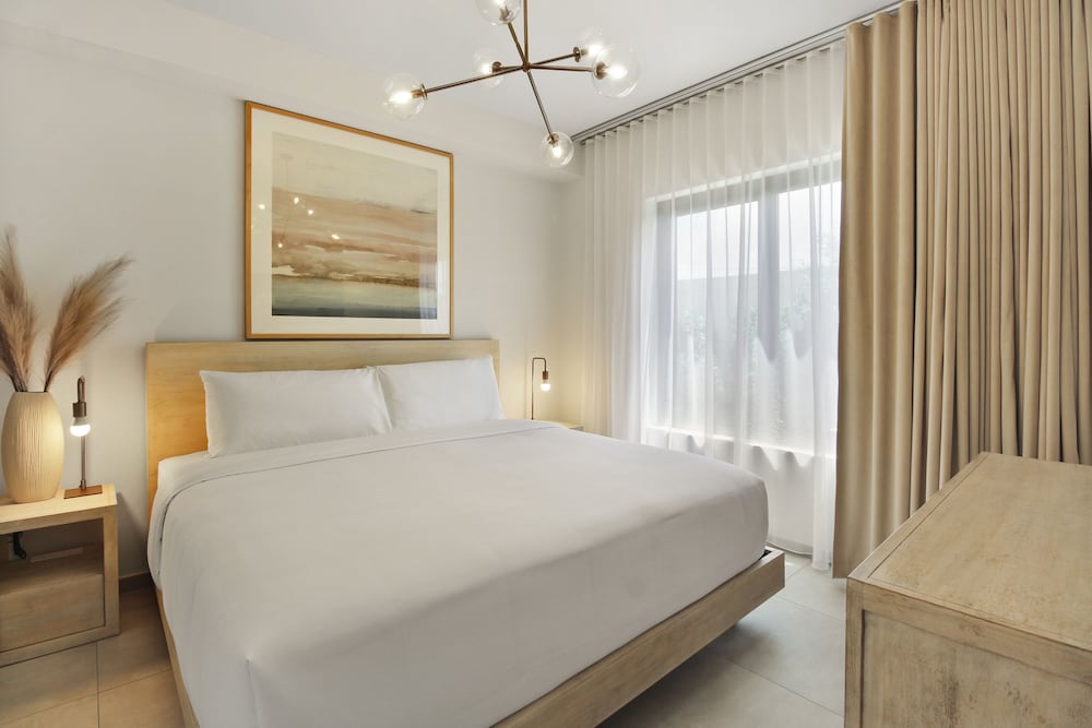 Фото Bocobay Gold Coast Resort