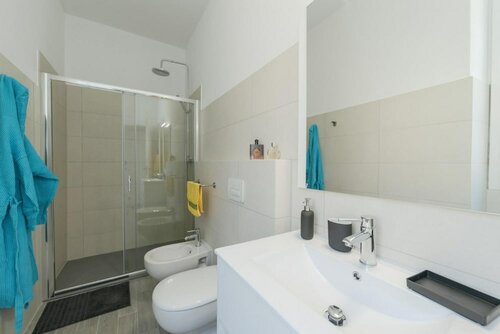 Апартаменты Sunflower Apartment 2 With Balcony in Baveno в Бавене