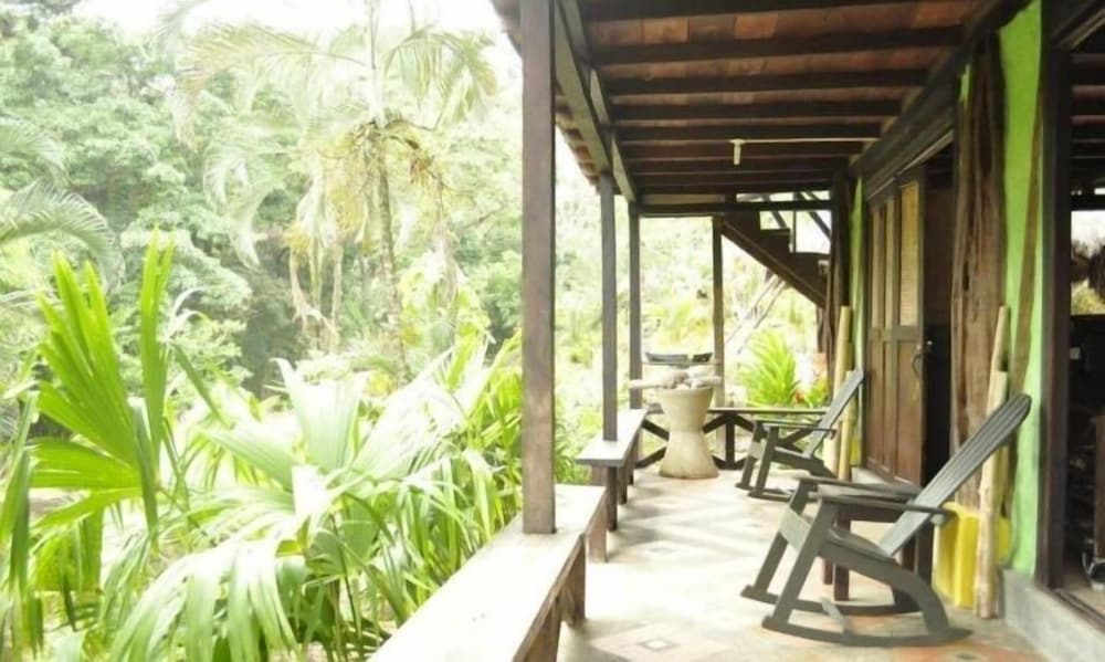 Фото Acuali Eco Hostal