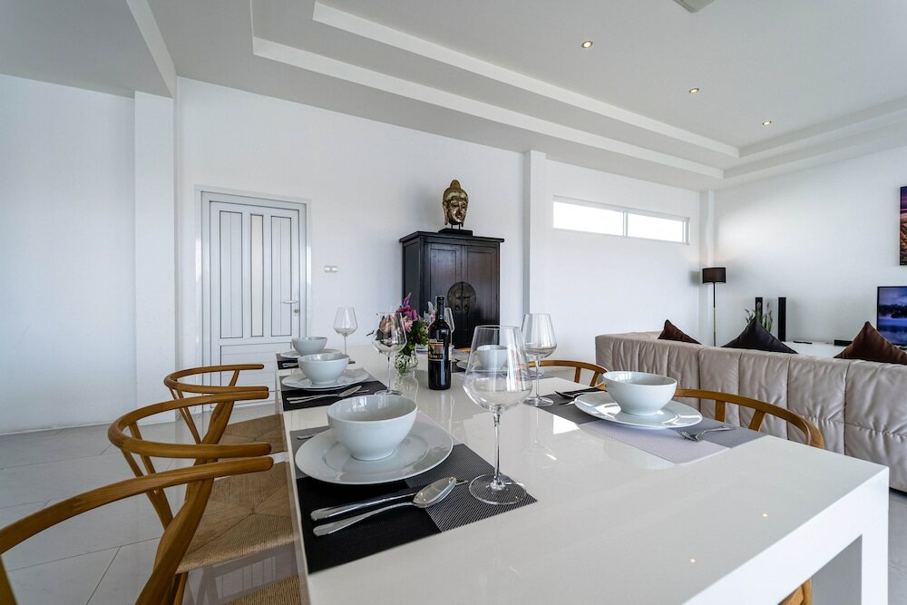 Фото Modern Large 2 Bedroom Pool Villa - Pv2