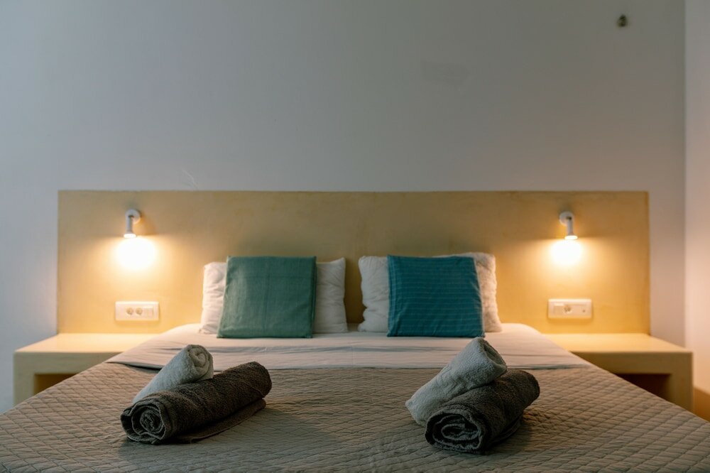 Фото White Element