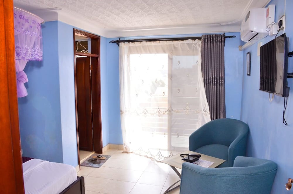 Фото отеля 4