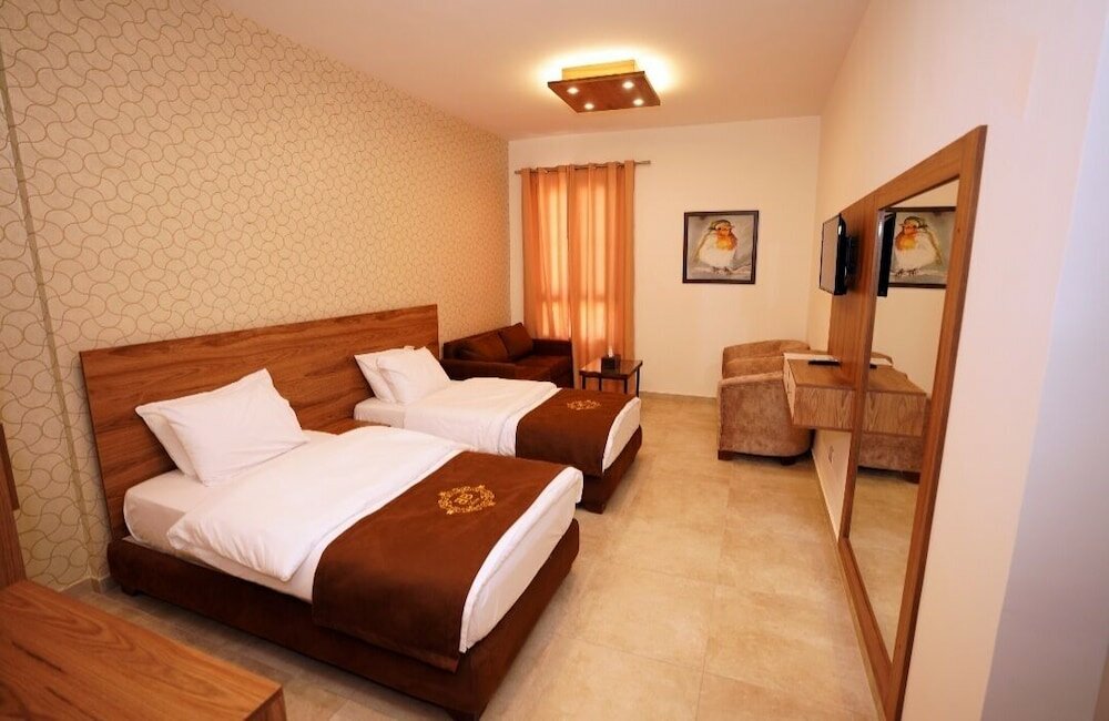 Фото Batroun Boutique suite