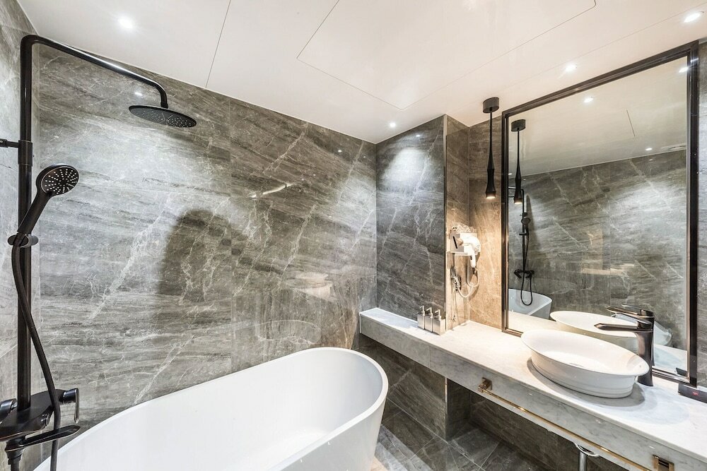 Фото The Post Hotel