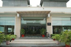 Гостиница Opulent Hotel by Ferns N Petals