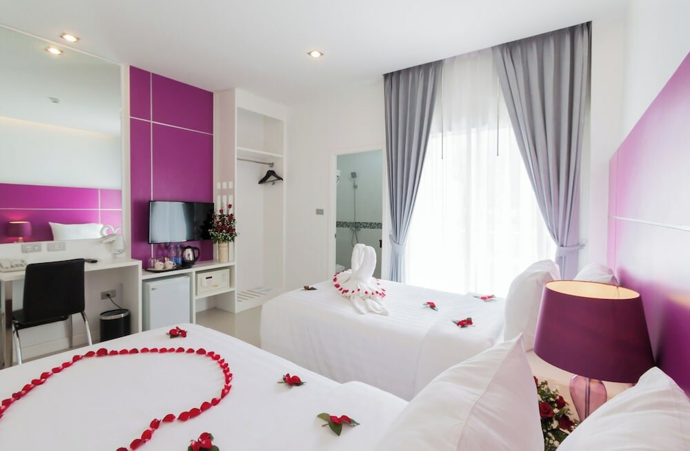 Фото Patong Diamond Hotel