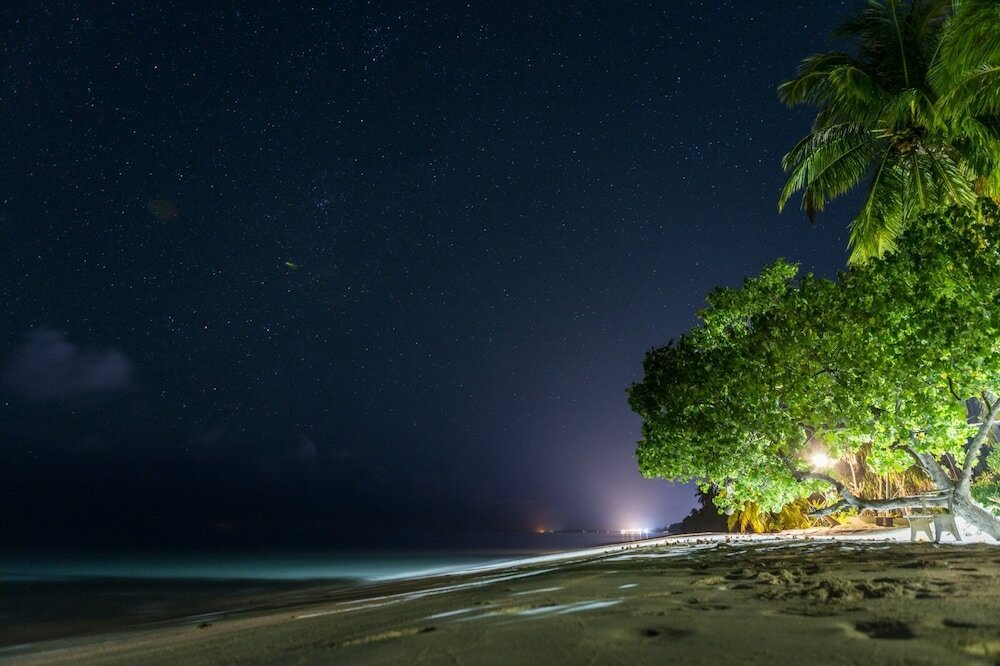 Фото Nazaki Beach Hotel