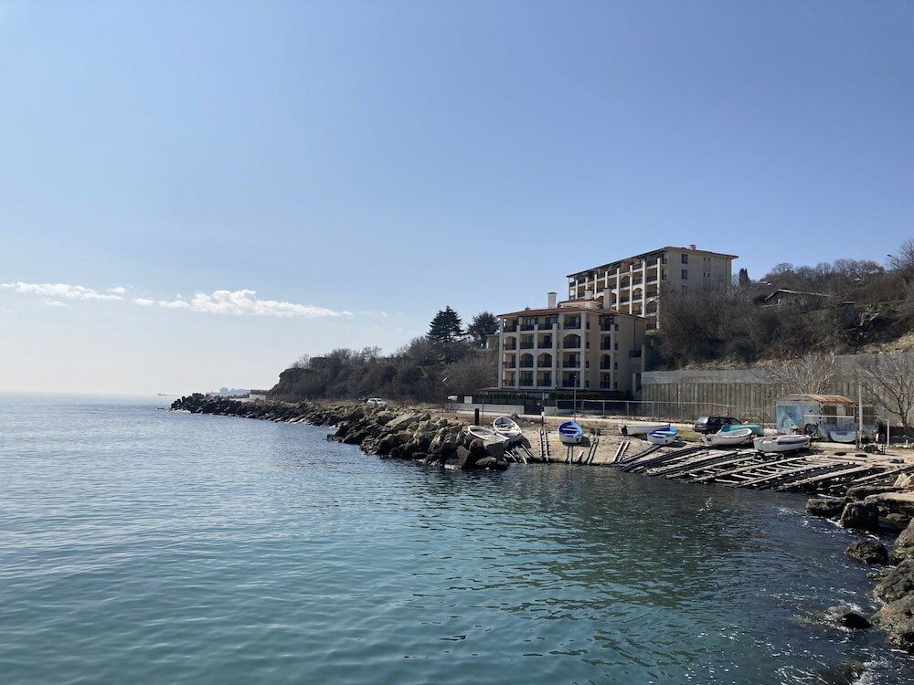 Фото Sunny Suites by Casa Del Mare