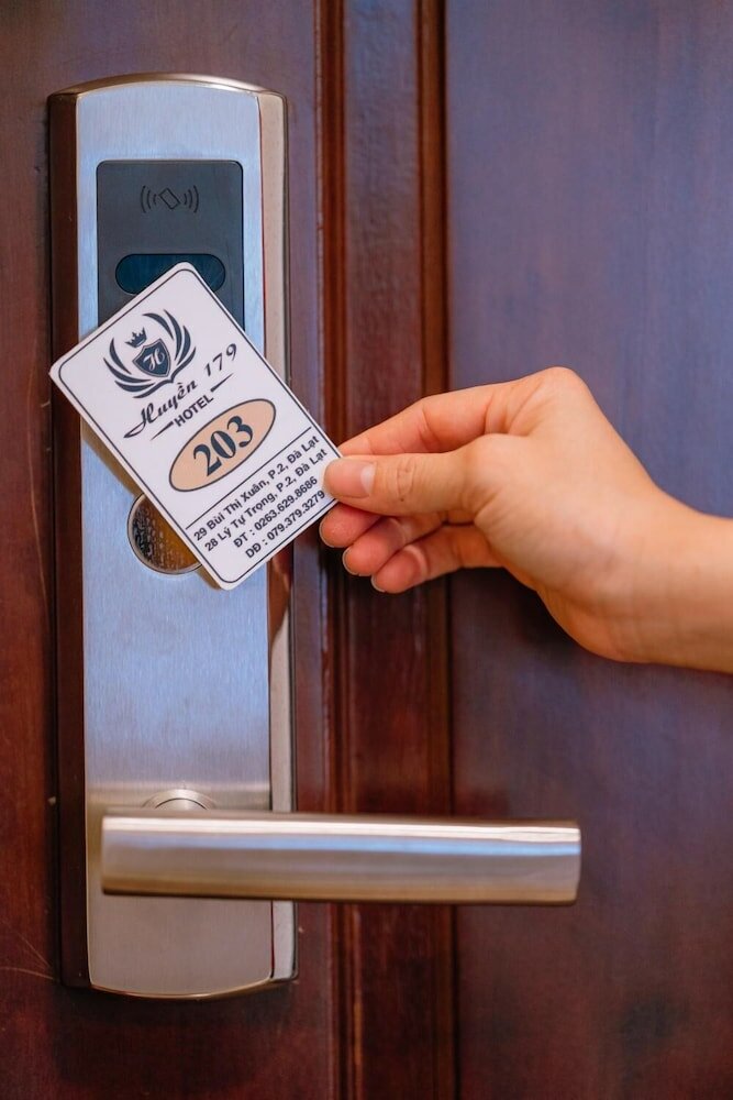 Фото Huyen 179 Hotel