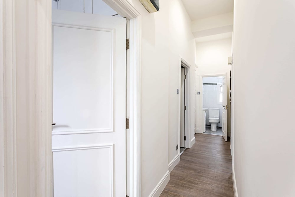 Фото Charming Chelsea Flat